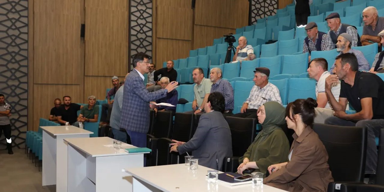 Kütahya Ağaçköy Mahallesinde imar planları için istişare toplantısı düzenlendi