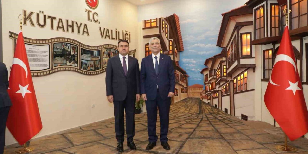 Ticaret Bakanı Bolat’tan Kütahya Valiliğine ziyaret