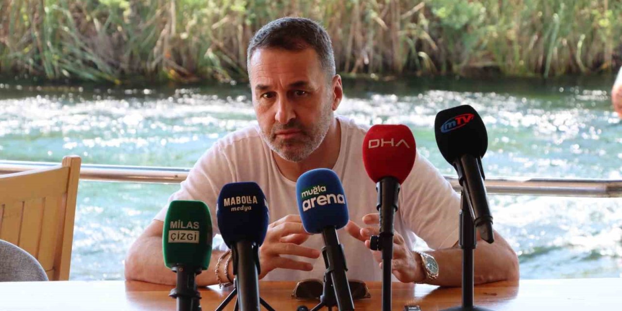 Yalçın Koşukavak: "Zor şartlar altında sahaya çıkıp mücadele ediyoruz"