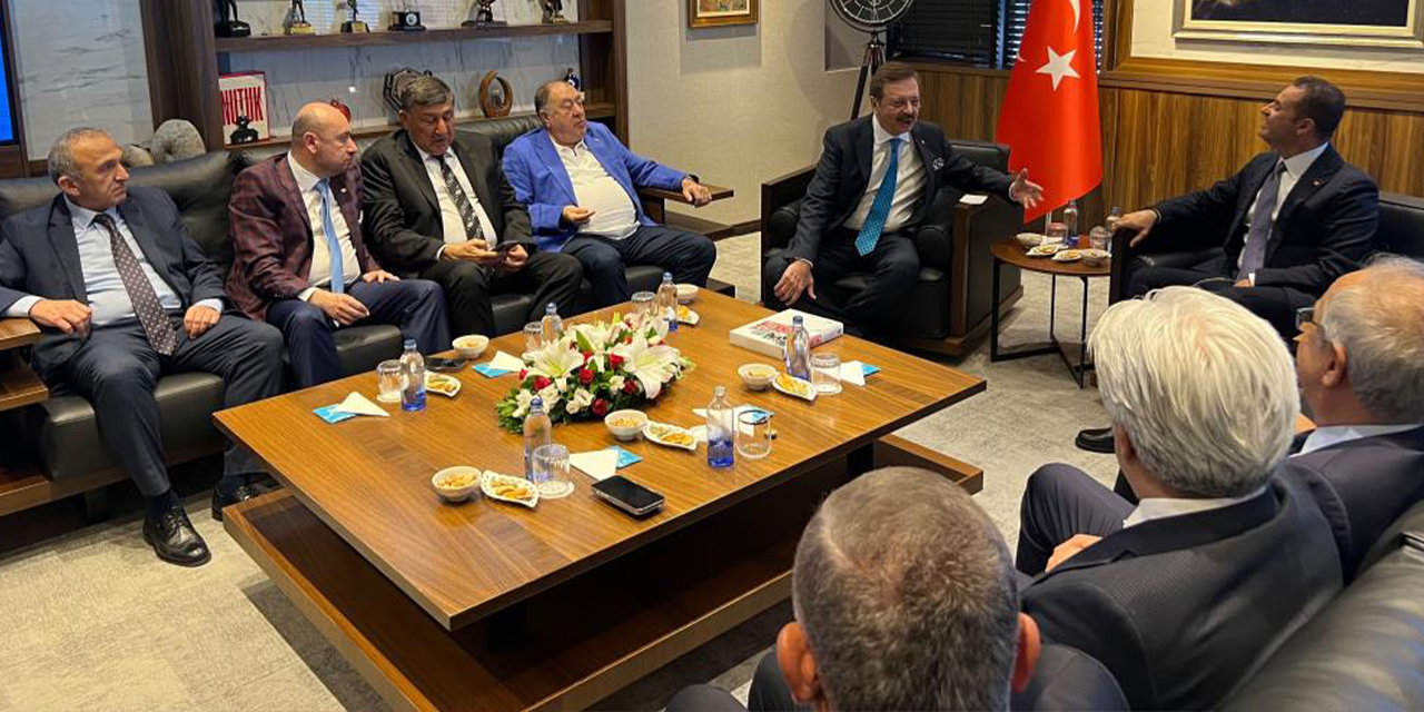 Başkan Yılmaz, Hisarcıklıoğlu’nun Balıkesir programına katıldı