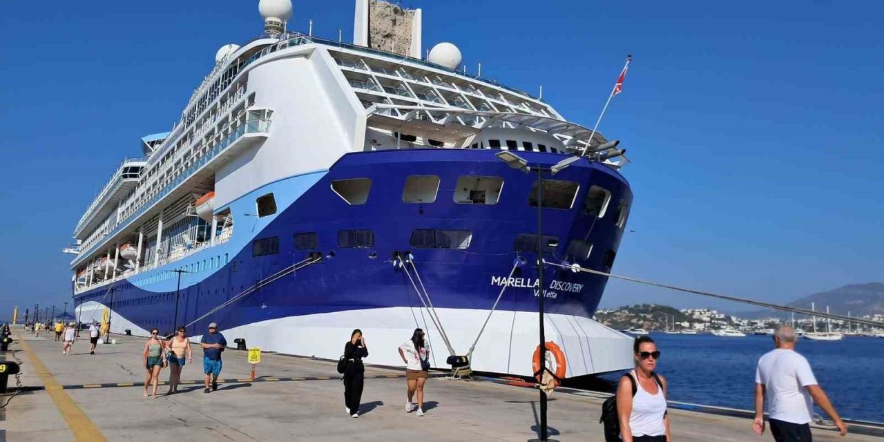 Marella Discovery Bodrum’a geldi