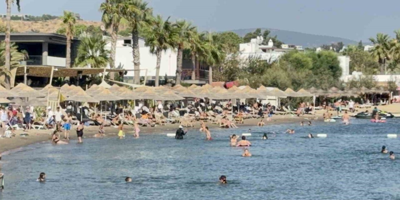 Bodrum’da termometre 40’ı, hissedilen sıcaklık 45’i gördü