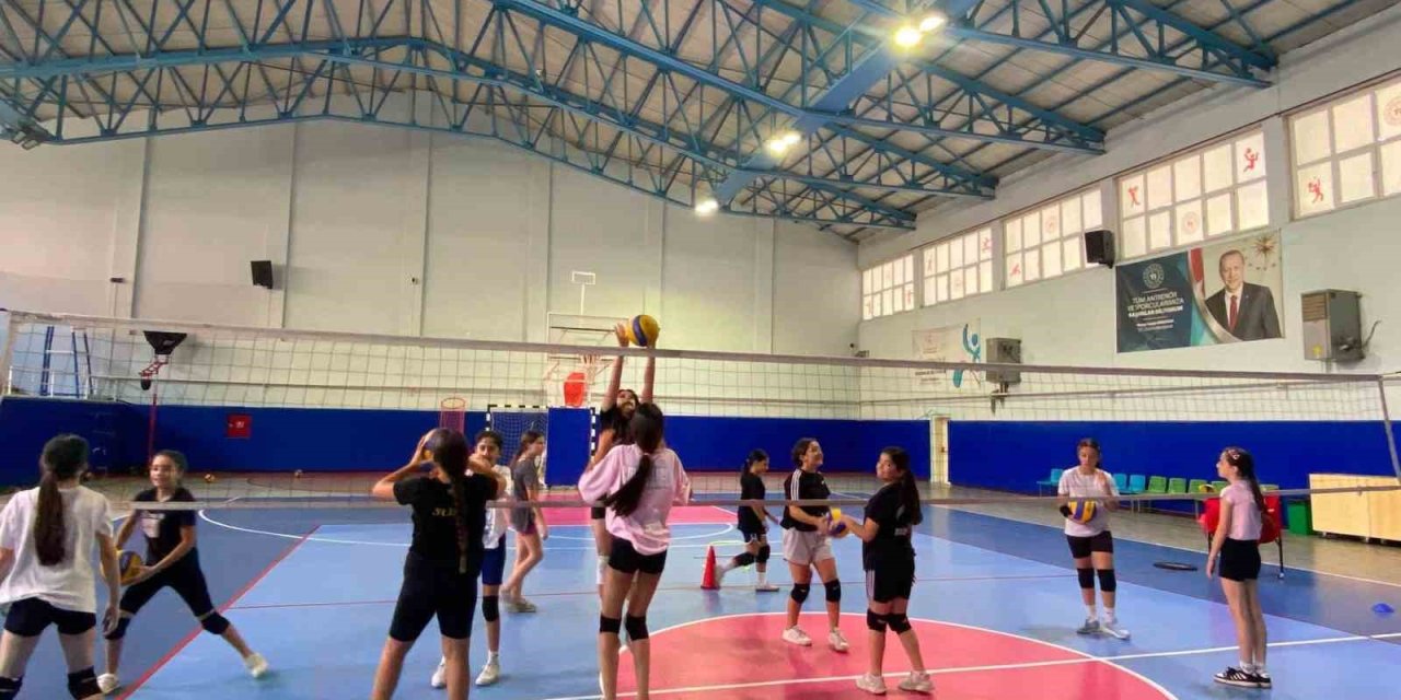 Germencik’te yaz spor kursları tüm heyecanıyla devam ediyor