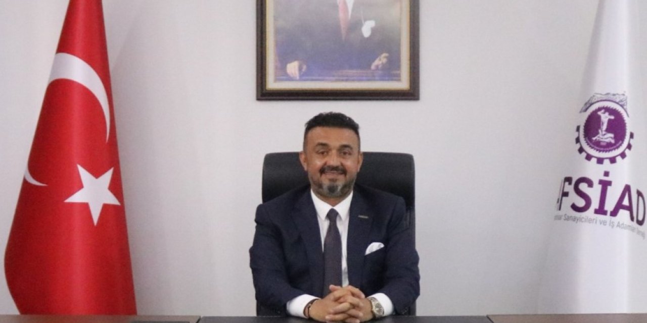 Başkan Sayın ’Mevlid Kandili’ni kutladı