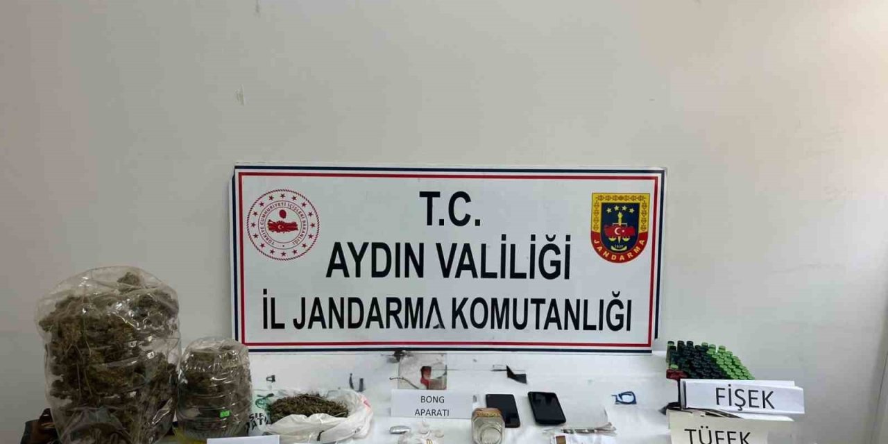 Kuşadasın’da 11 adrese eş zamanlı baskın: 12 gözaltı