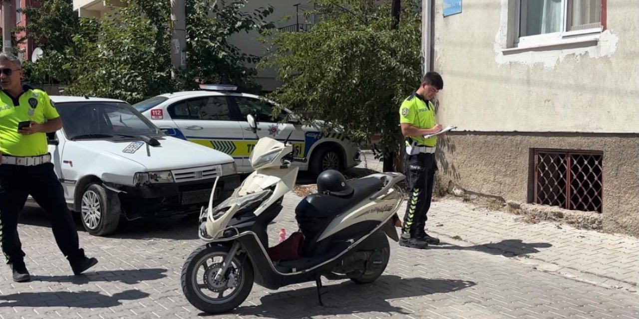 Otomobil ile motosiklet çarpıştı: 1 yaralı