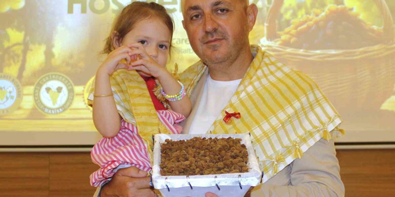 İlk kuru üzüm 4 bin TL’den satıldı, üretici asıl fiyatı bekliyor