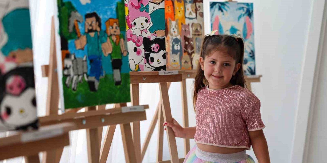"Sayılarla Tuval Boyama Atölyesi" Mini Sergi ile tamamlandı