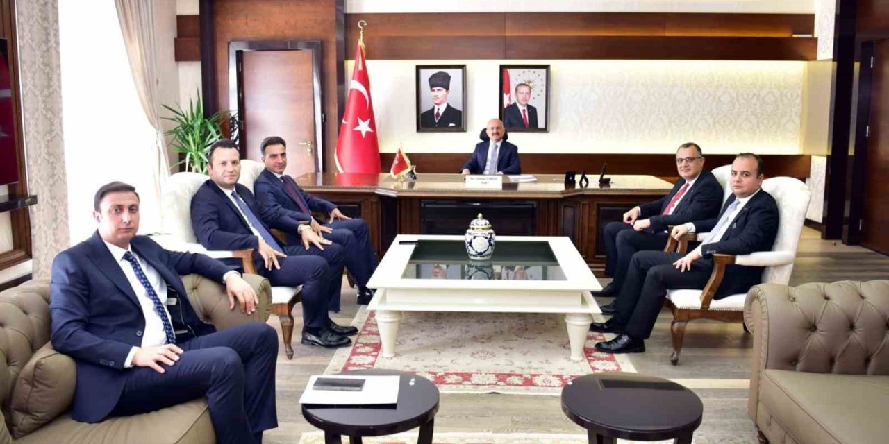 Aydın Valisi Varol, adli teşkilat yöneticilerini kabul etti