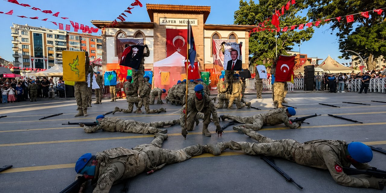 Afyonkarahisar’ın düşman işgalinden kurtuluşunun 104. yıldönümü kutlandı