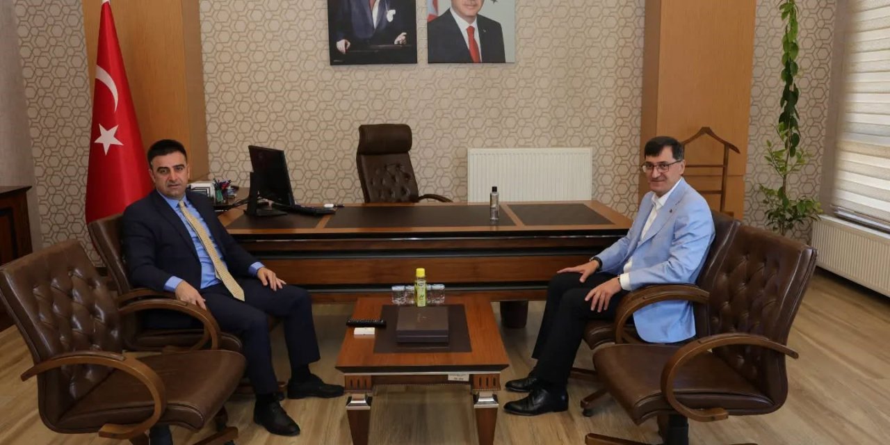 Kütahya Belediye Başkanı Kahveci’den Vali Yardımcılarına ziyaret