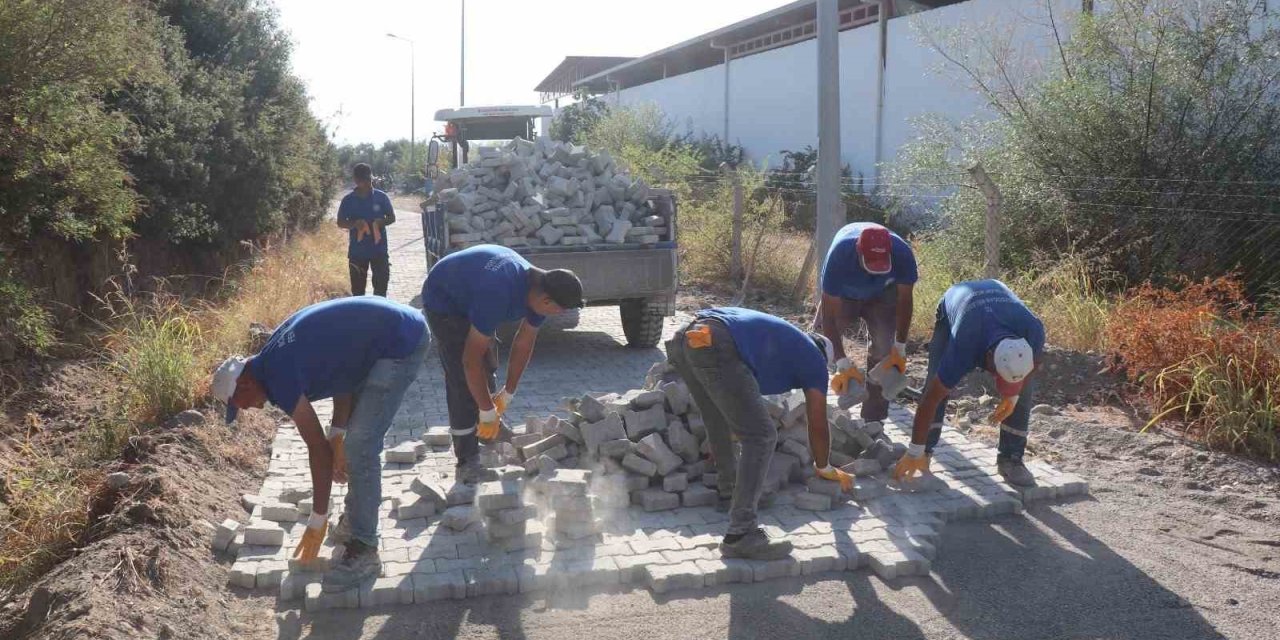 Bozdoğan Belediyesi üstyapı çalışmalarına devam ediyor