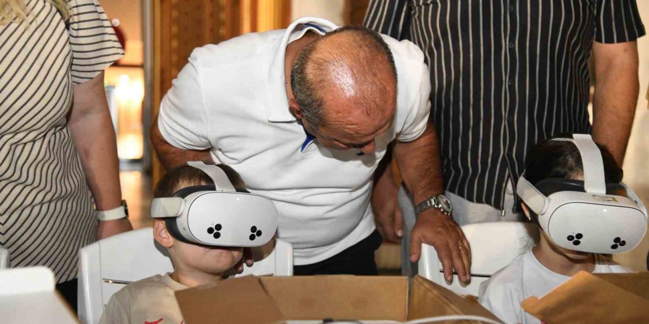 Yunusemre’de çocuklar uzayın derinliklerine yolculuk yaptı