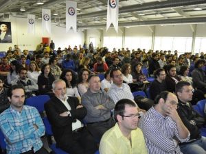 Bilgisayarlar Yardımcı Mı Yoksa Rakip Mi Olacak?