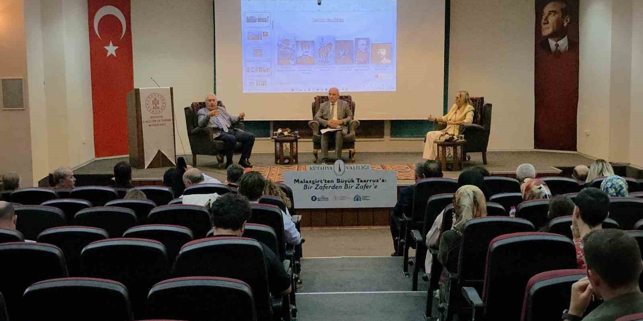 Kütahya’da "Malazgirt’ten Büyük Taarruz’a: Bir Zaferden Bir Zafer’e" konferansı