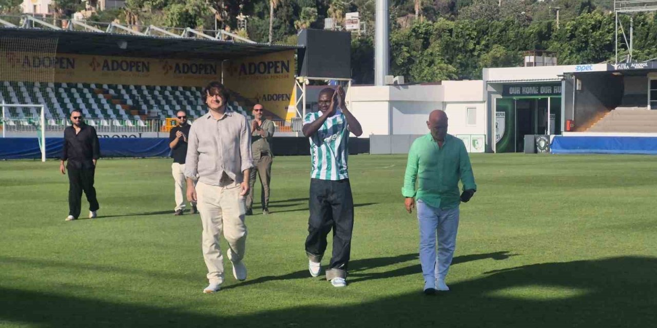 Vincent Aboubakar, Bodrum FK’ya imzayı attı