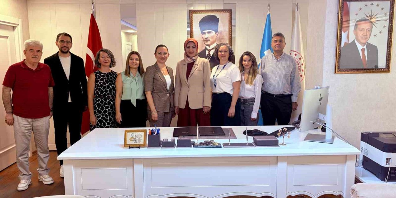 Manisa’da 20 kişiye eczacılık sektöründe iş kapısı açılıyor
