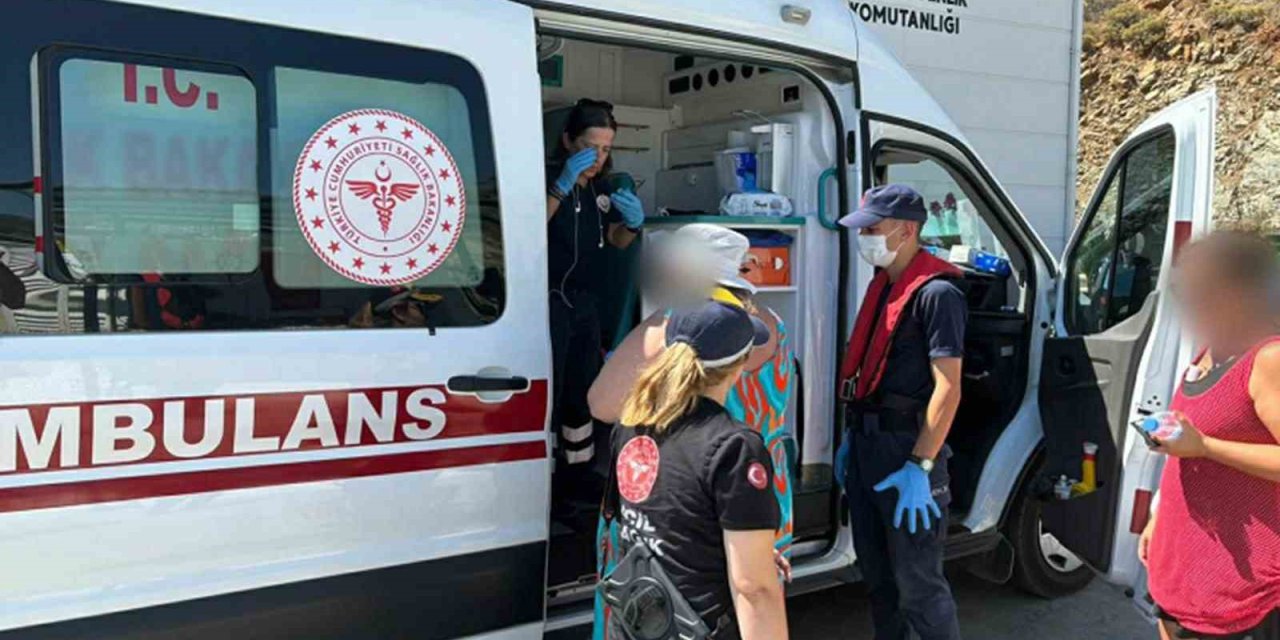 Ticari yatta yaralanan vatandaş için tıbbi tahliye