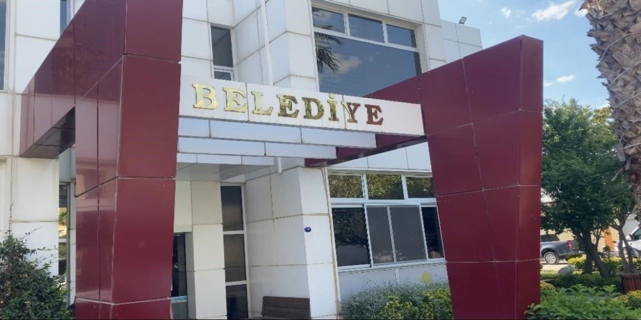 Seferihisar Belediyesine yönelik operasyonda 1 yeni tutuklama