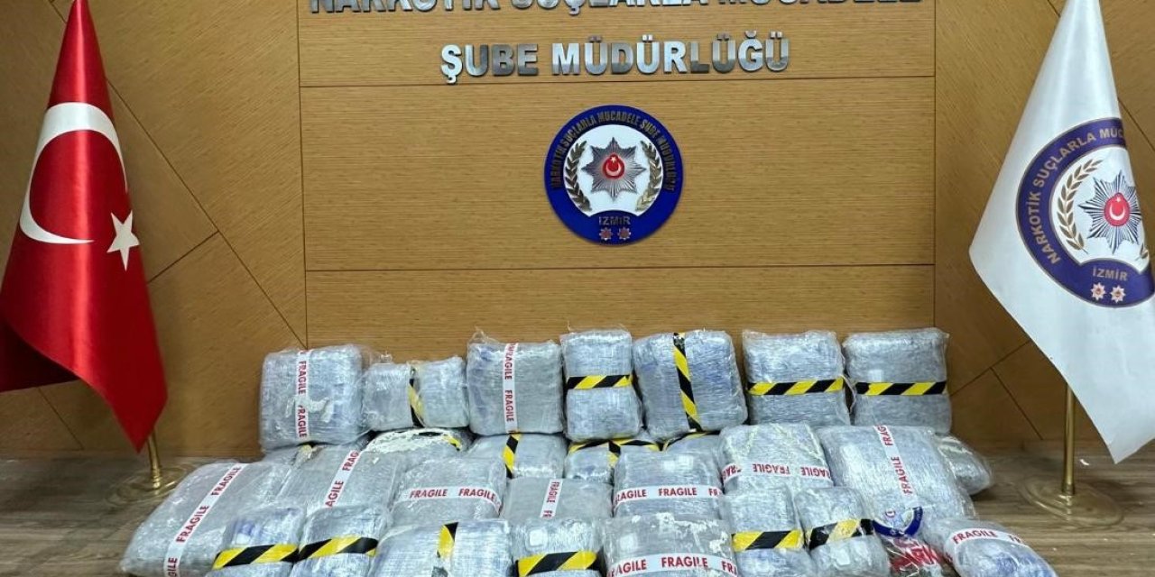 İzmir’de bir evde 80 kilo uyuşturucu ele geçirildi