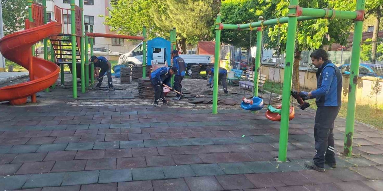 Kamu kurum ve kuruluşlarına Muğla Büyükşehir’den peyzaj desteği