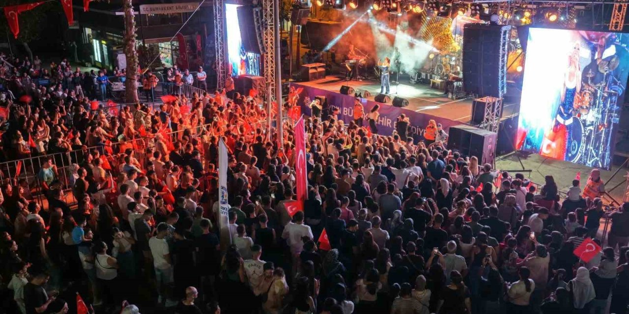 Buharkent’te kurtuluş günü konseri