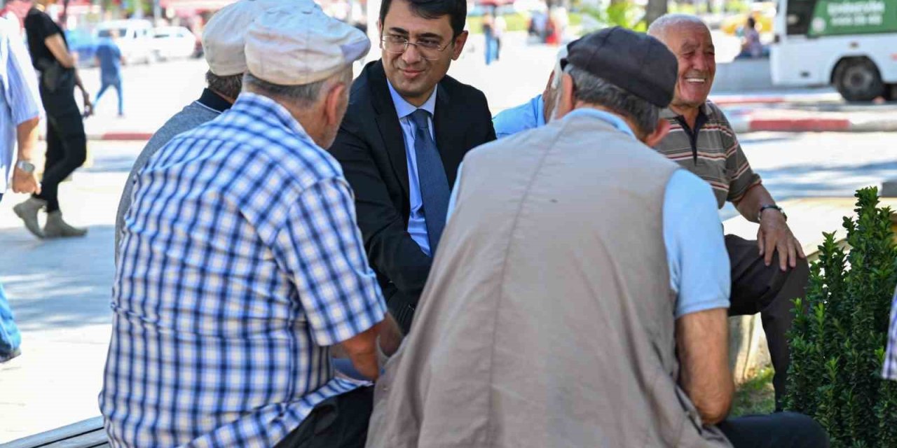 Vali Kartal vatandaşlarla bir araya geldi