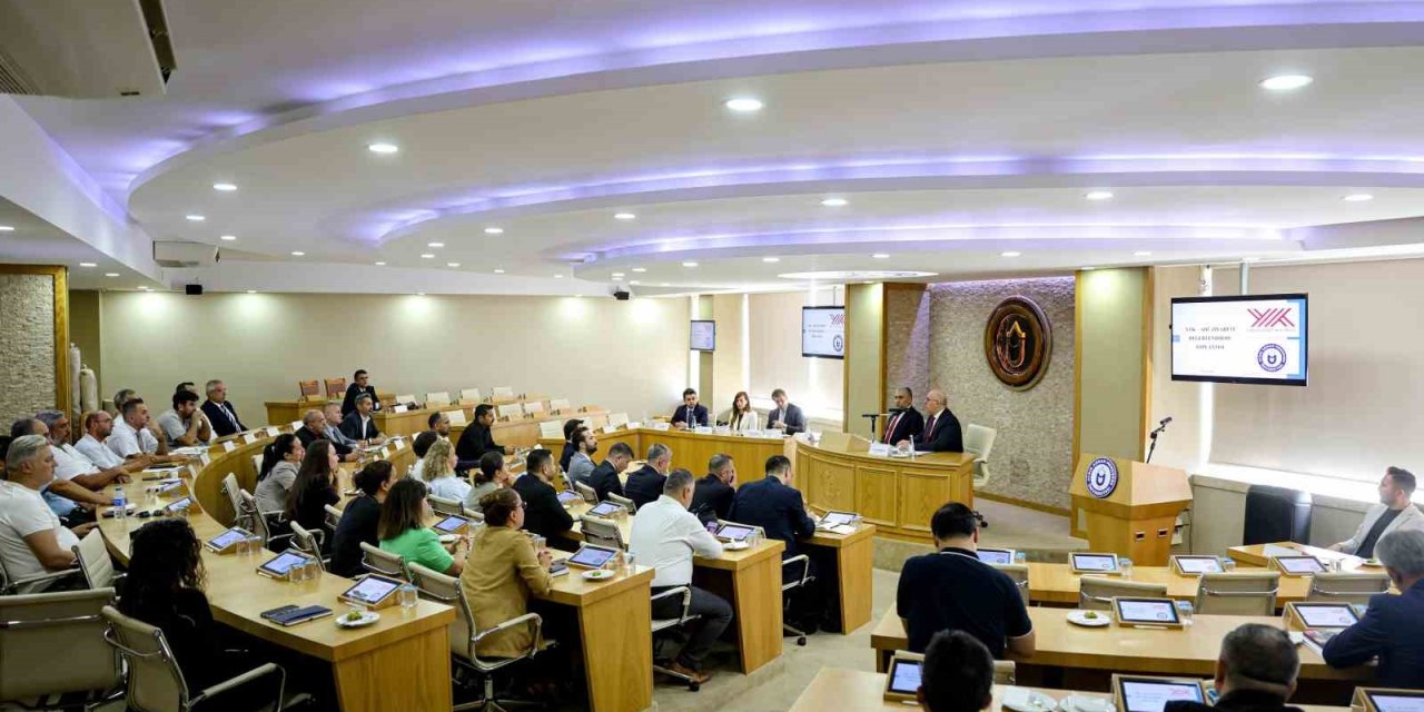 YÖK ile ADÜ arasında Meslek Yüksekokulları ile ilgili değerlendirme toplantısı gerçekleştirildi