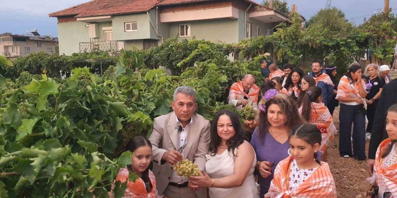 Çal’da yağmur da coşku da dinmedi