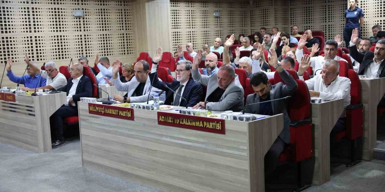 Merhum Başkan Şahin’in ismi Menemen’de yaşayacak