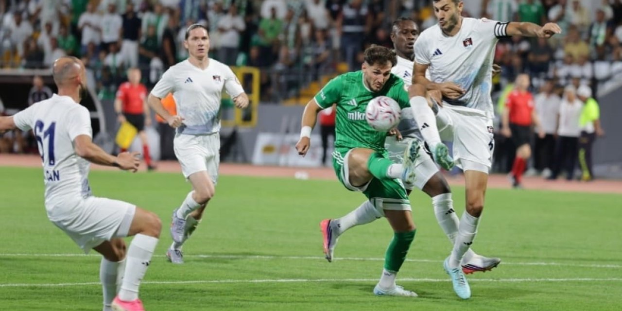 Trendyol 1. Lig: Muğlaspor: 2 - Vanspor FK: 2