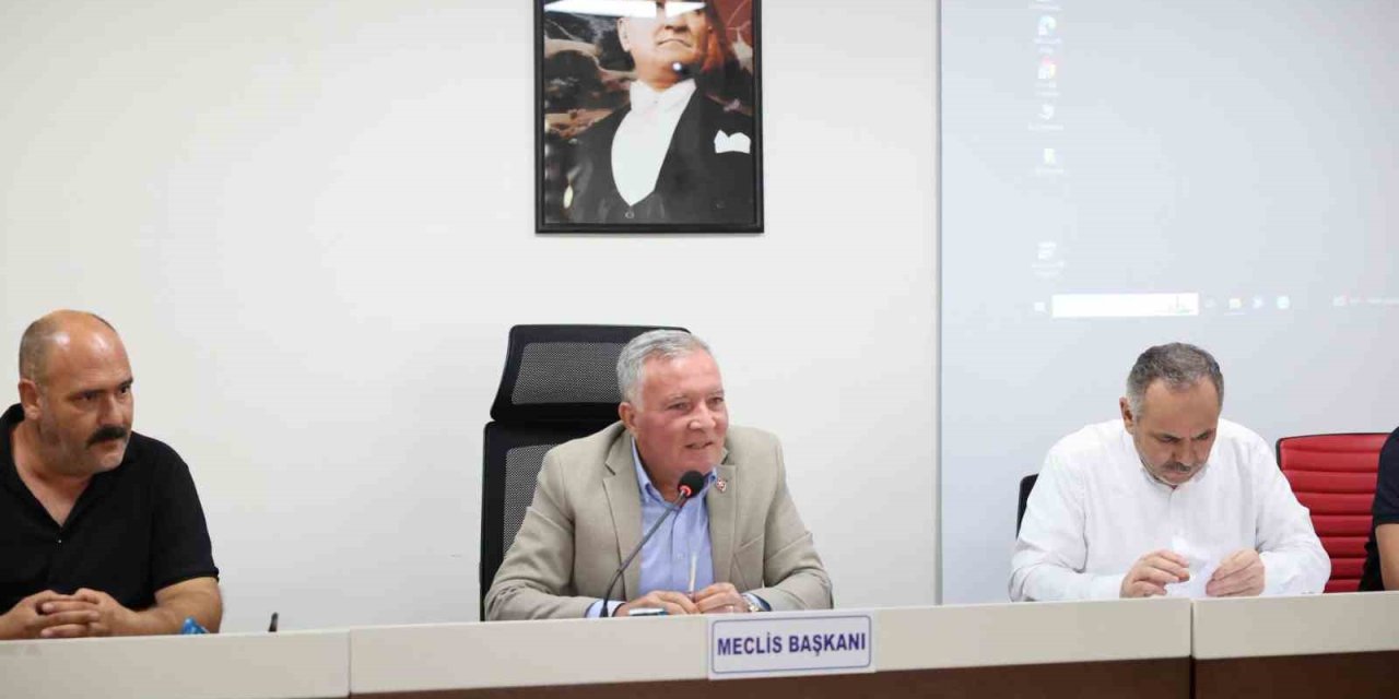 Honaz’da meclis dengeleri yeniden değişti