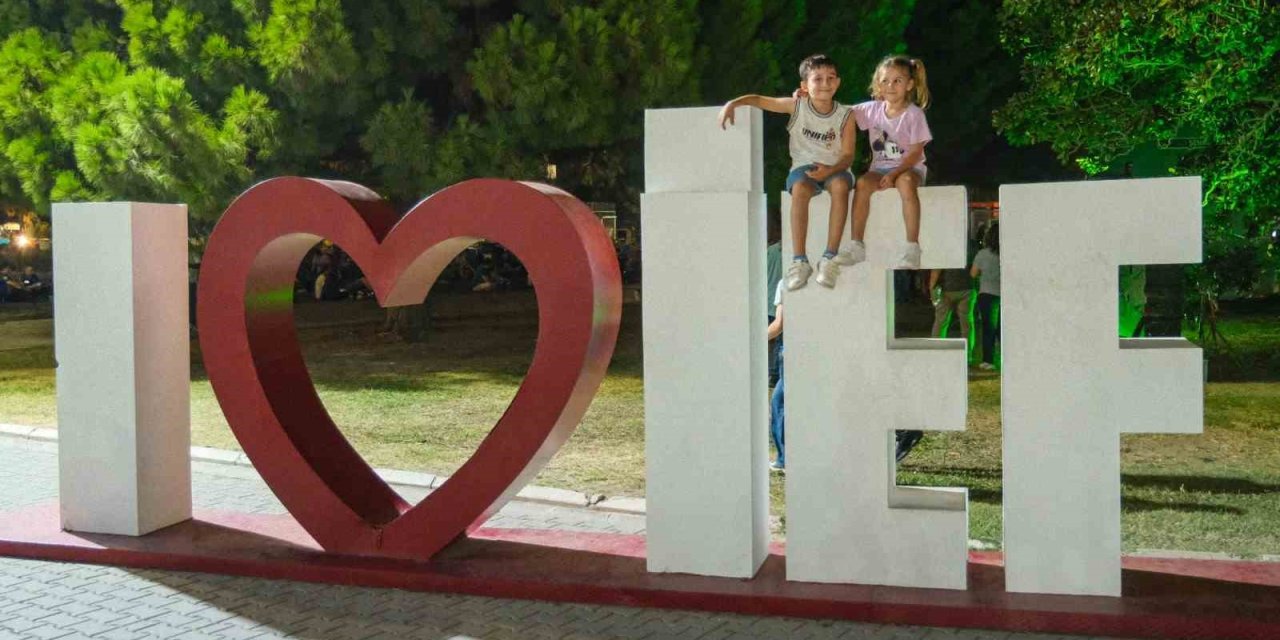 İEF’de sanat dolu gece