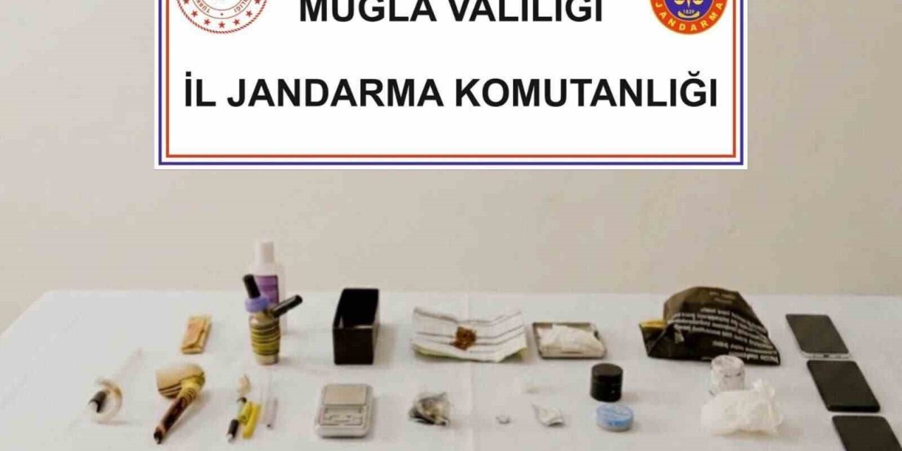 Bodrum’da 1’i eski avukat, 3 kişi tutuklandı
