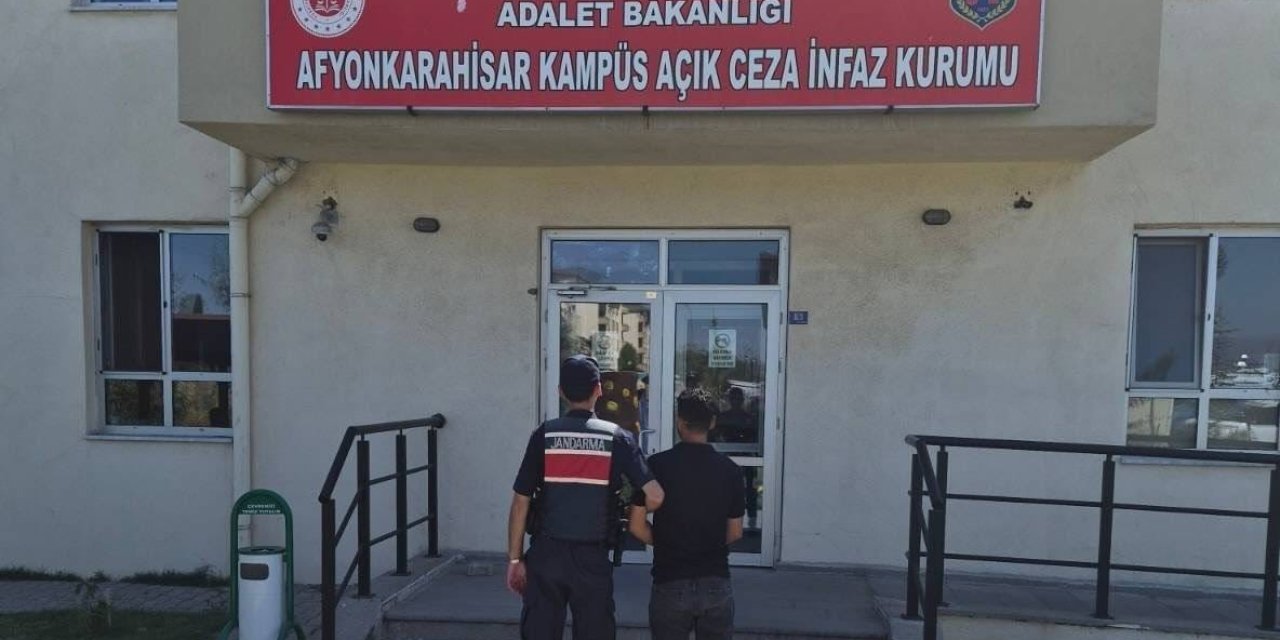 Aranan 35 kişiyi jandarma yakaladı