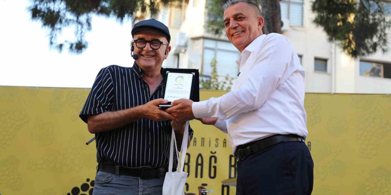 Başkan Şimşek: "Hedefimiz Bağ Bozumu Şenliği’ni uluslararası düzeye taşımak"