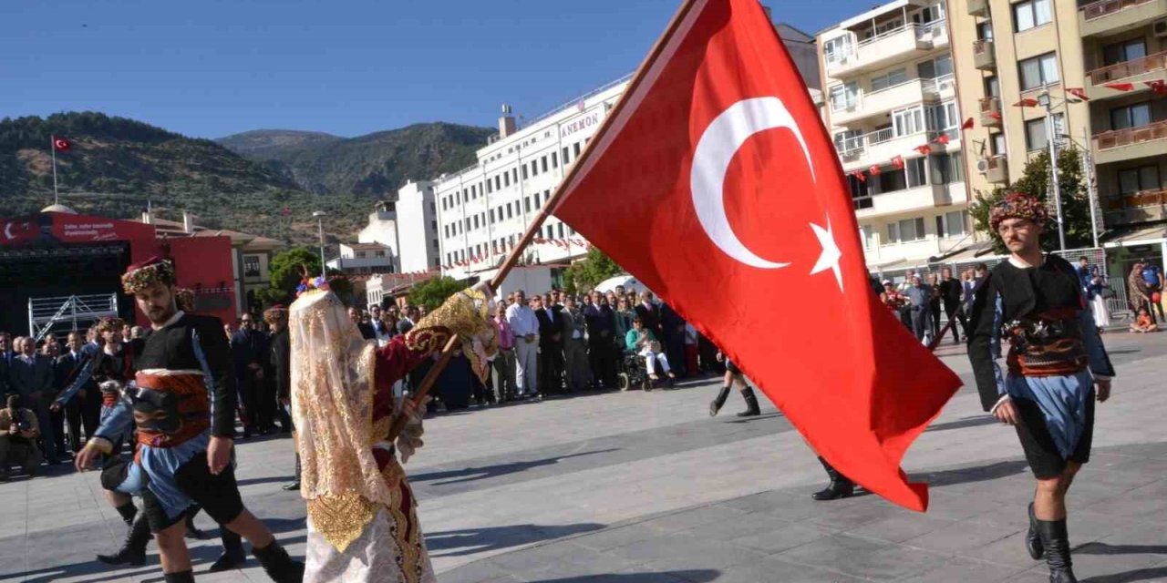 Manisa’nın düşman işgalinden kurtuluşunun 104. yıl dönümü