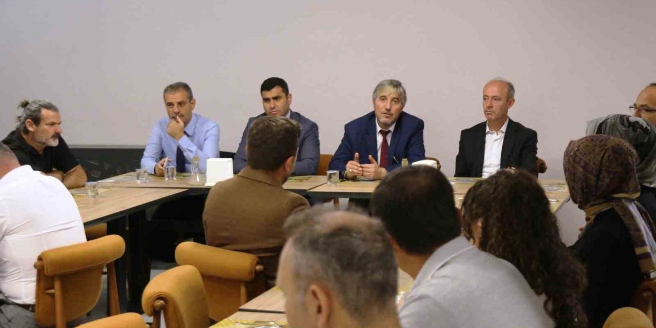 Kütahya’da AR-GE ve Strateji Geliştirme Birimleri değerlendirildi