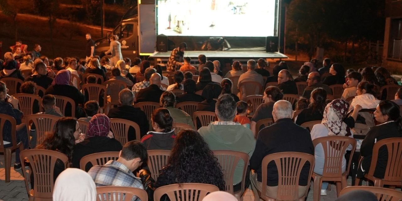 Denizli’de ’Köyümde Sinema Günleri’ ile nostalji rüzgarı sürüyor