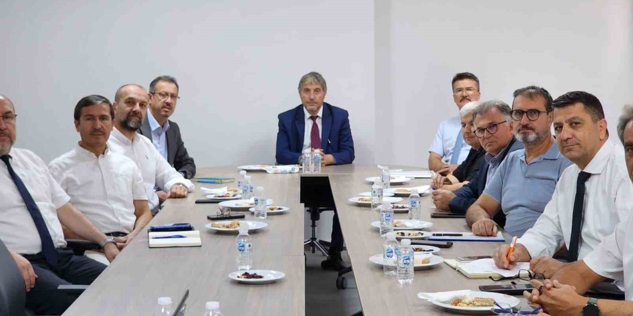 Kütahya’da meslek liseleri için yeni dönem: Sektörle iş birliği güçlendirilecek