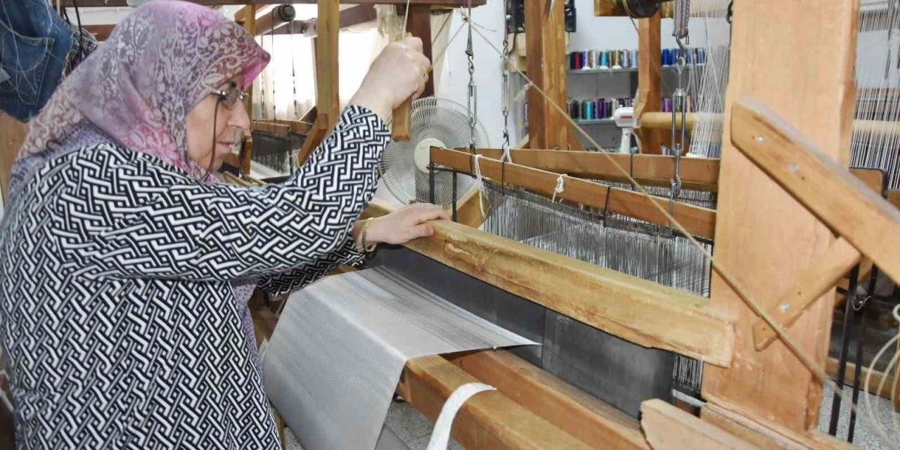 Manisa Bezi, kadınların emeğiyle yeniden hayat buluyor
