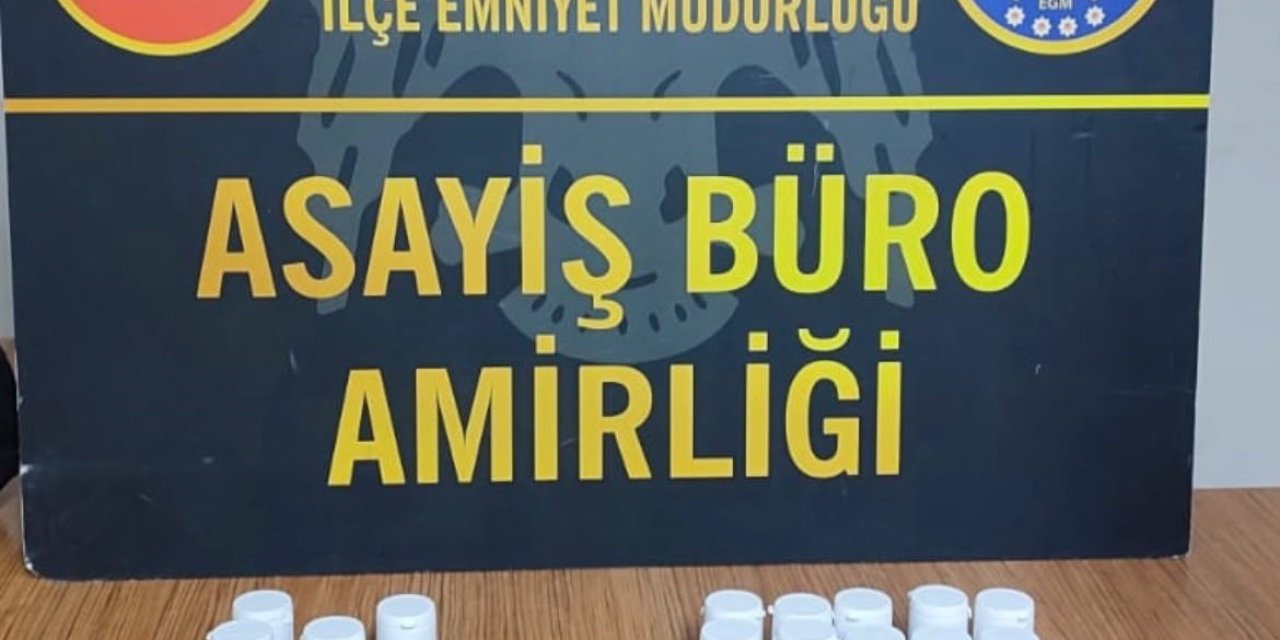 İzmir’de uyuşturucu operasyonunda 2 şüpheli tutuklandı