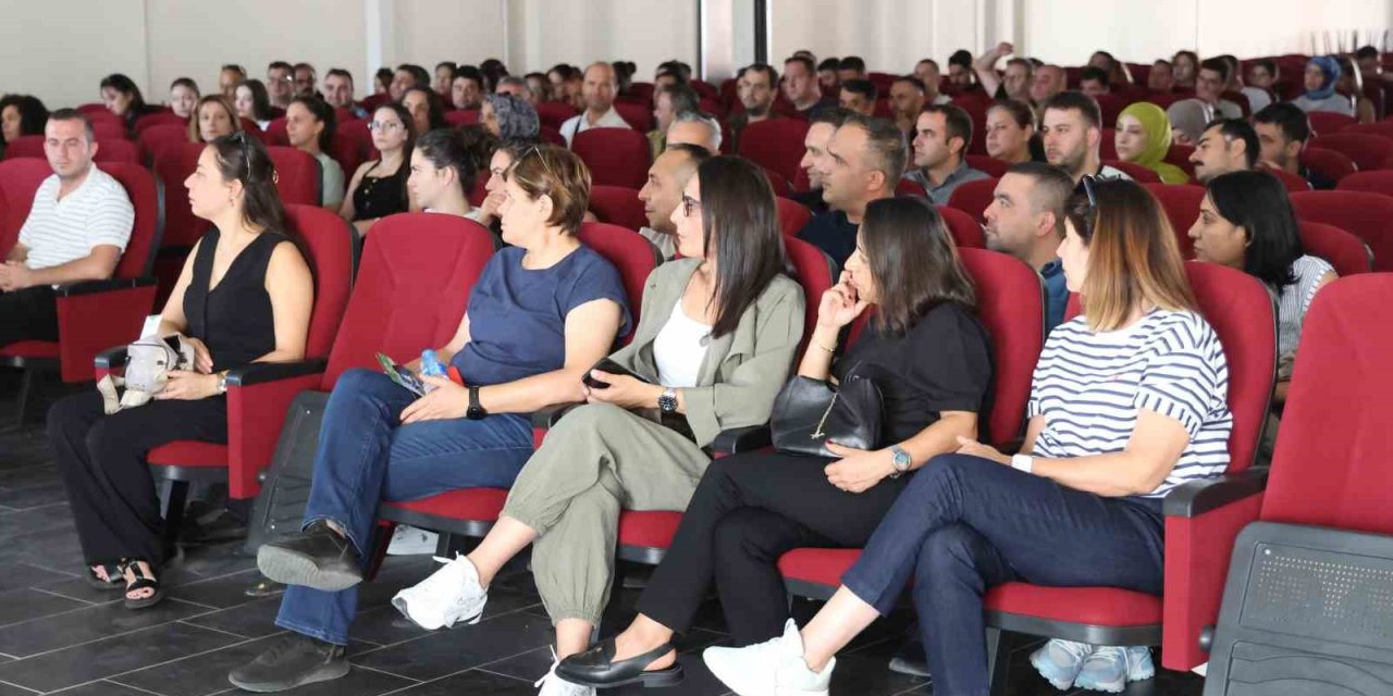 Aydın’da Gençlik ve Spor İl Müdürlüğü personeline güvenlik eğitimi verildi