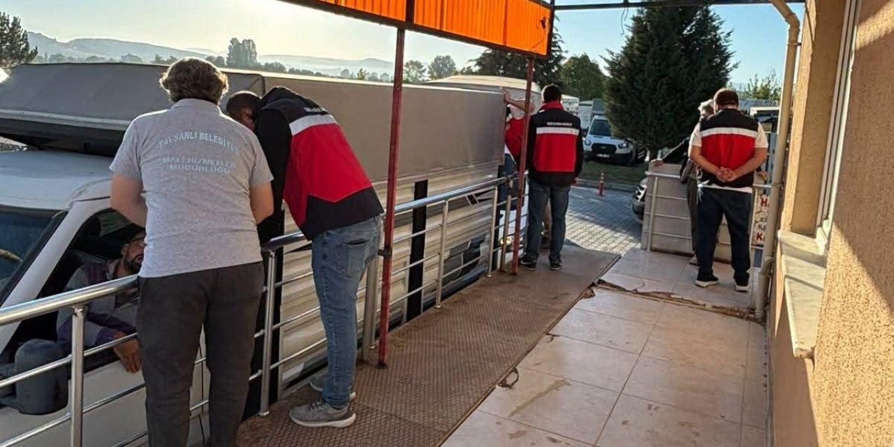Tavşanlı hayvan pazarında sıkı denetim