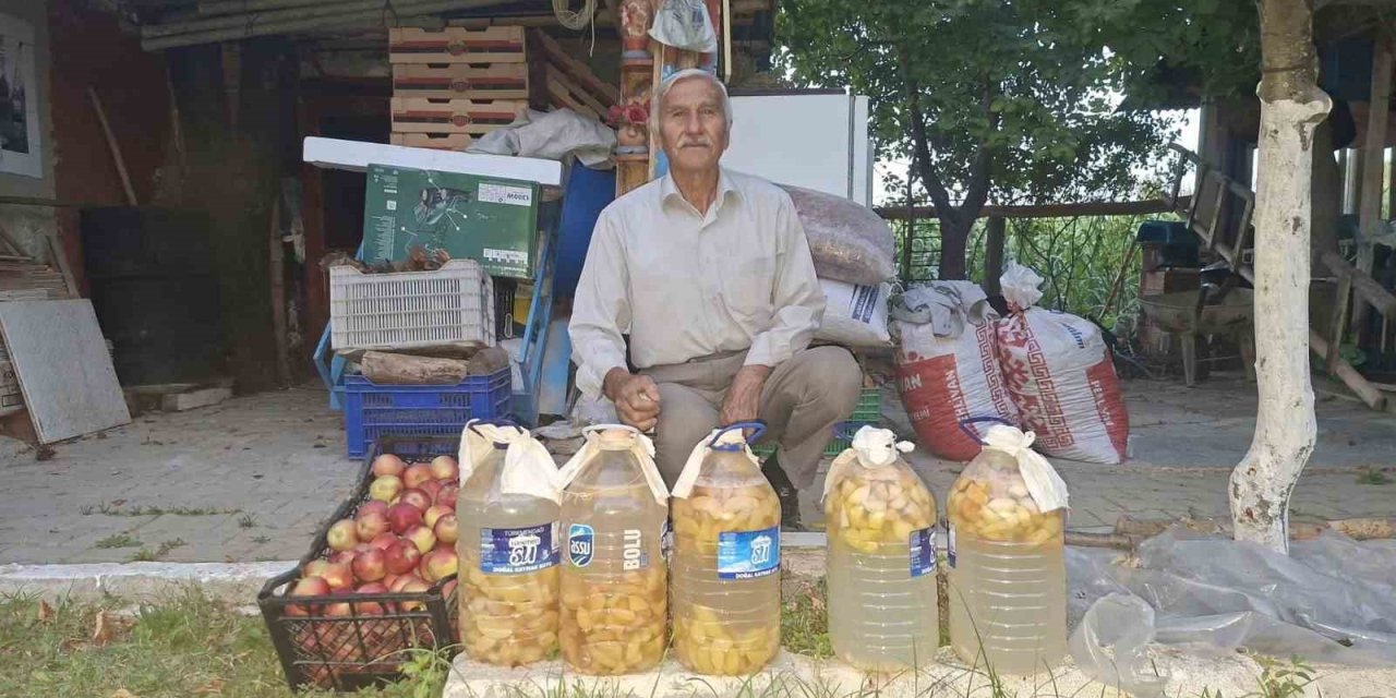 Hisarcık’ta dibe düşen elmalar ziyan olmuyor, doğal sirke oluyor