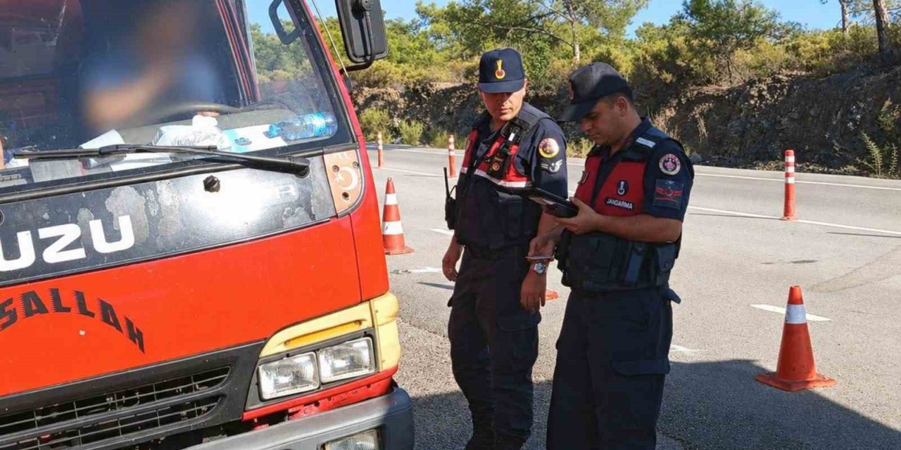 Jandarma Muğla’da bir haftada 17 bin 711 araç denetlendi