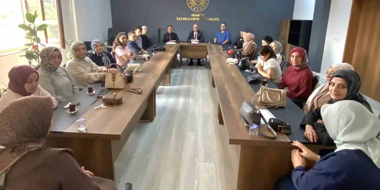 Hisarcık’ta ücretli öğretmenlerle yeni eğitim yılı toplantısı