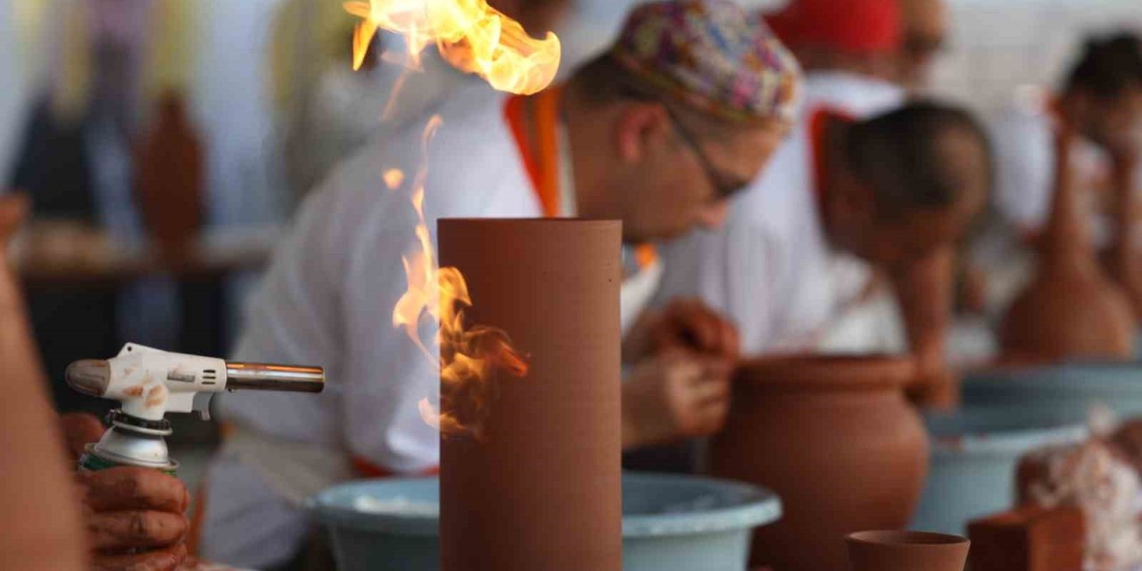 Çömleğin kalbi Menemen, 45 ülkeyi buluşturacak