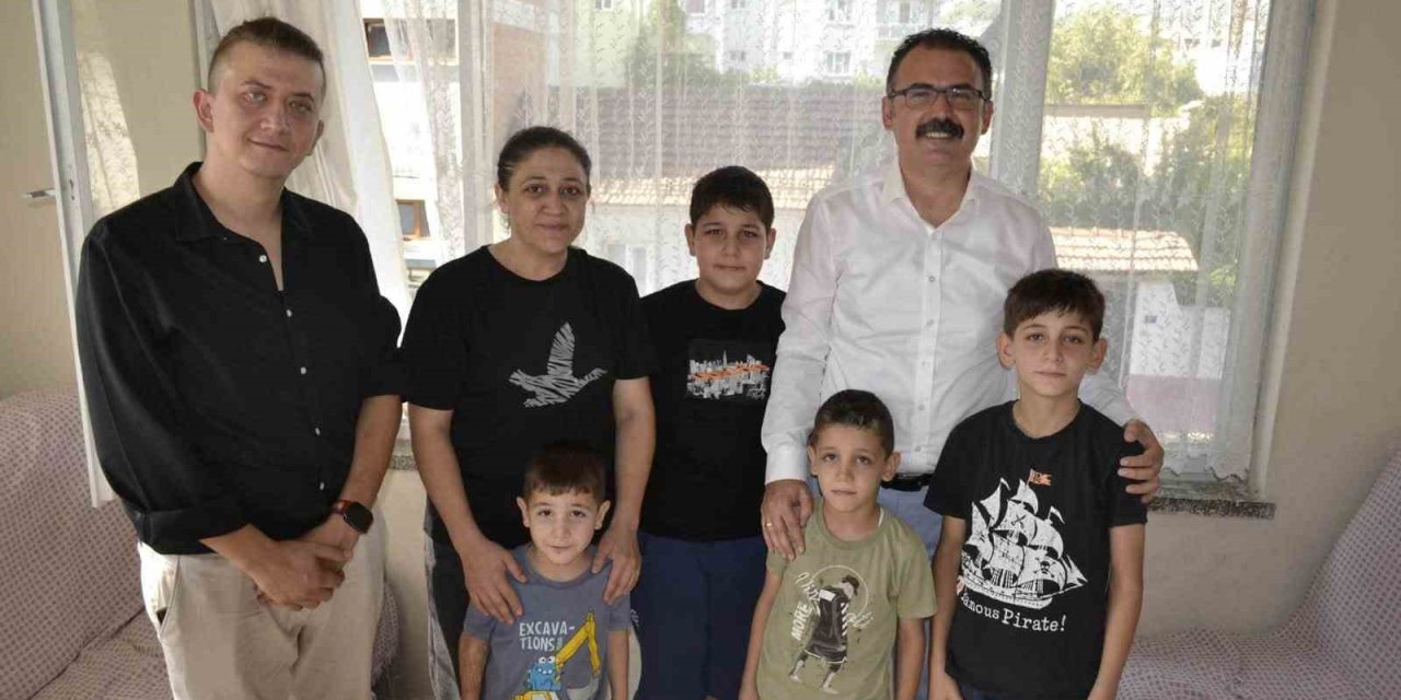 Kaymakam Ateş, Atça’da vatandaşların kapısını çaldı