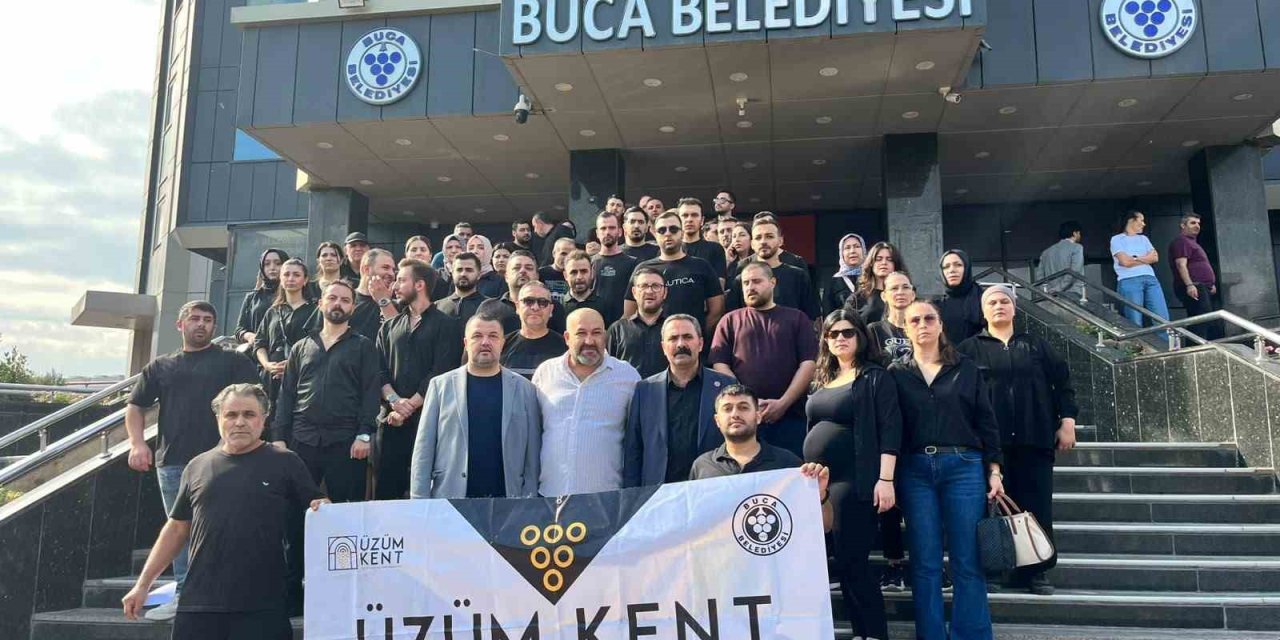 Buca Belediyesinin 7 aydır maaş ödemediği çalışanlar: "Çaresiz durumdayız"